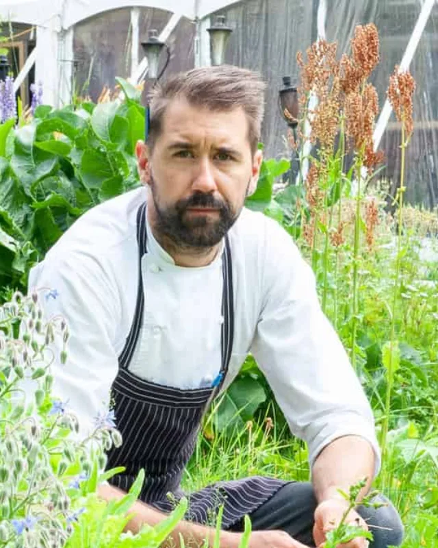 Portrait of chef Dean Fast